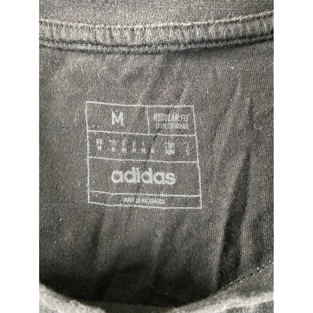 Adidas Mens Graphic Logo T-Shirt Black Green White Red Flag Colors Size M